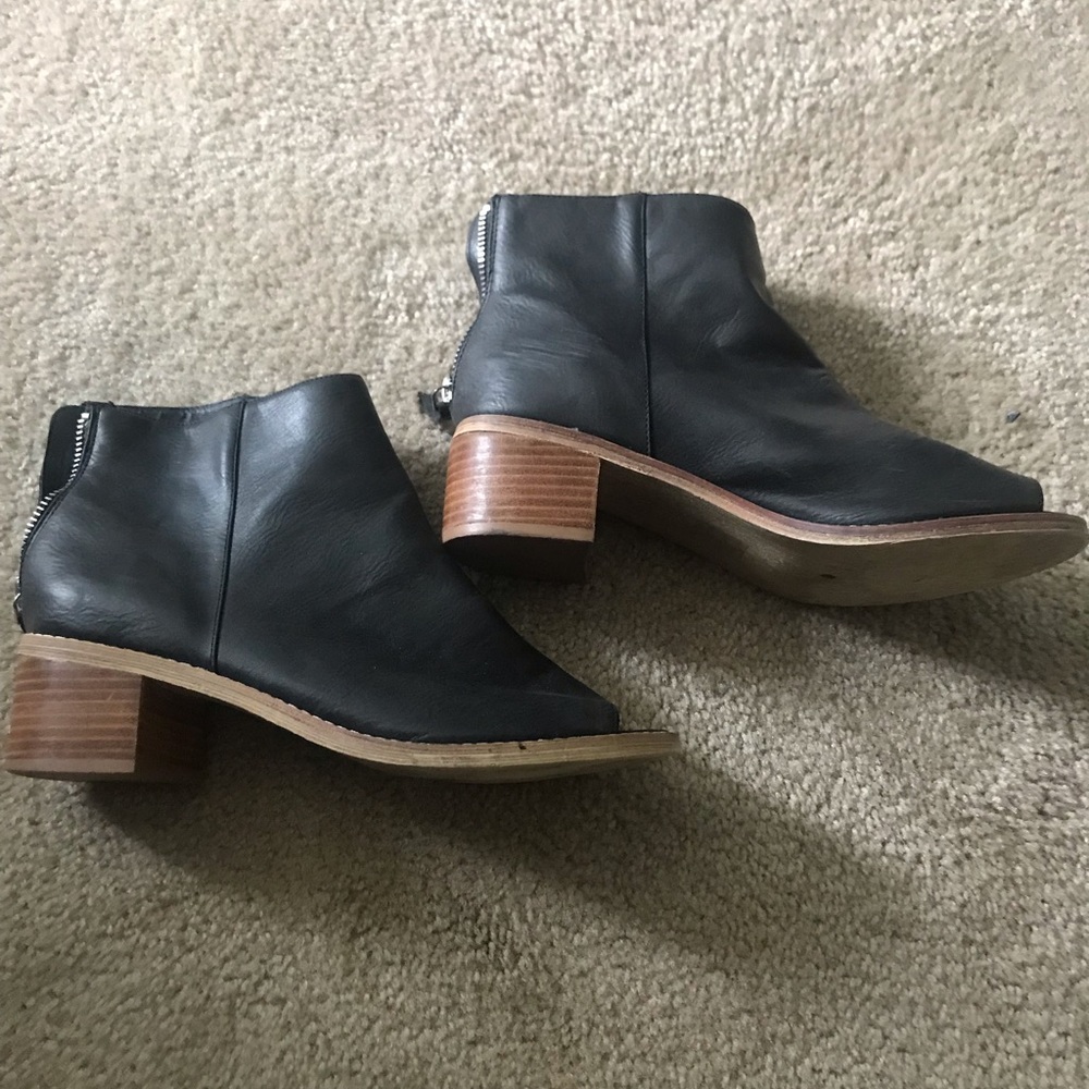COPY - Exited Open-toe Leather Ankle Booties